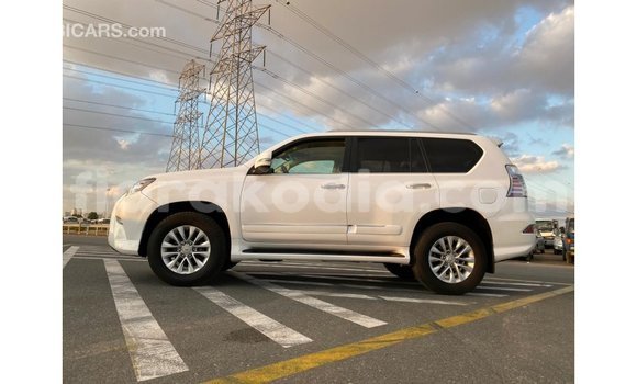 Acheter Import Voiture Lexus GX Blanc à Import - Dubai, Diana Acheter Import Voiture Lexus GX Blanc à Import - Dubai, Diana