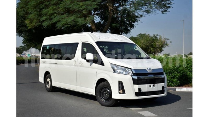 Big with watermark toyota hiace diana import dubai 4562