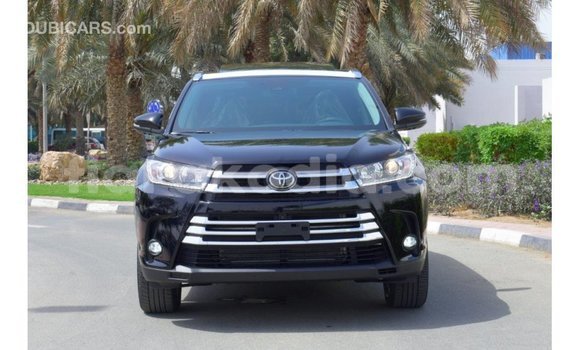 Acheter Import Voiture Toyota Highlander Noir à Import - Dubai, Diana Acheter Import Voiture Toyota Highlander Noir à Import - Dubai, Diana