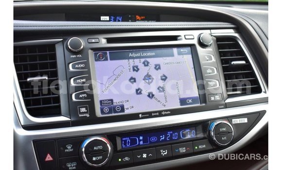 Acheter Import Voiture Toyota Highlander Noir à Import - Dubai, Diana Acheter Import Voiture Toyota Highlander Noir à Import - Dubai, Diana