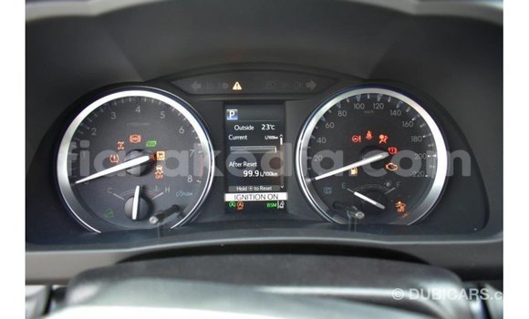 Acheter Import Voiture Toyota Highlander Noir à Import - Dubai, Diana Acheter Import Voiture Toyota Highlander Noir à Import - Dubai, Diana