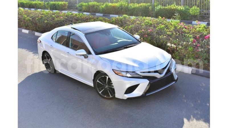 Big with watermark toyota camry diana import dubai 4565