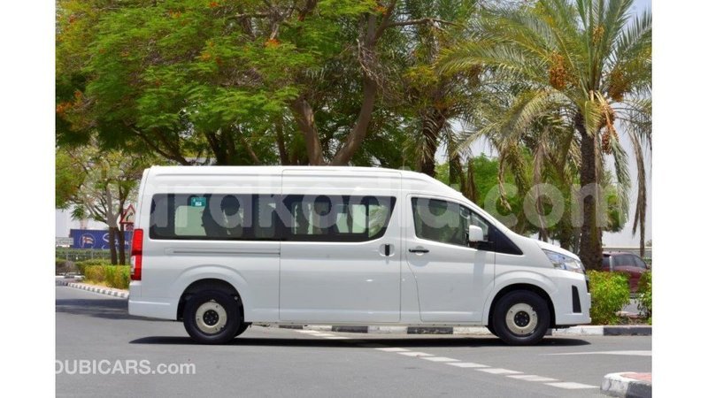 Big with watermark toyota hiace diana import dubai 4567