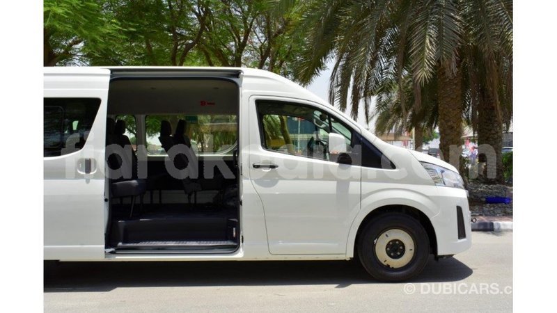 Big with watermark toyota hiace diana import dubai 4567