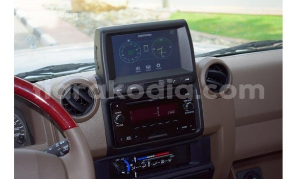 Acheter Import Voiture Toyota Land Cruiser Autre à Import - Dubai, Diana Acheter Import Voiture Toyota Land Cruiser Autre à Import - Dubai, Diana