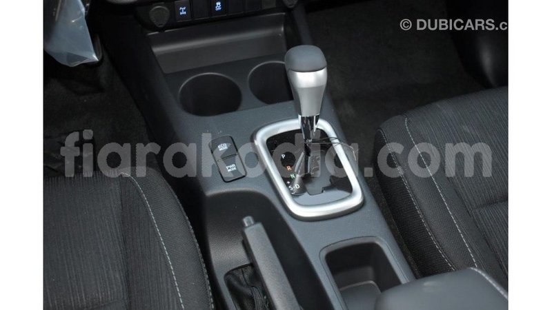 Big with watermark toyota hilux diana import dubai 4569