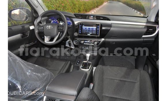 Acheter Import Voiture Toyota Hilux Autre à Import - Dubai, Diana Acheter Import Voiture Toyota Hilux Autre à Import - Dubai, Diana