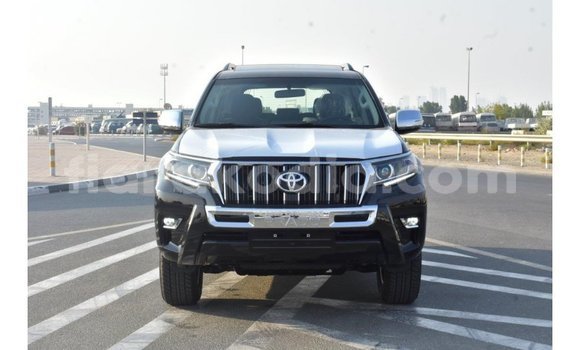 Acheter Import Voiture Toyota Prado Noir à Import - Dubai, Diana Acheter Import Voiture Toyota Prado Noir à Import - Dubai, Diana