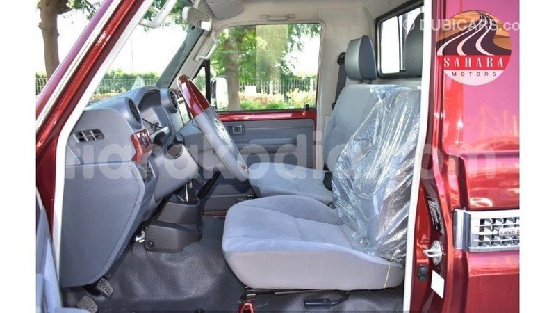 Big with watermark toyota land cruiser diana import dubai 4573