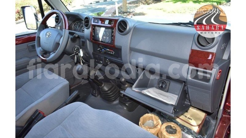 Big with watermark toyota land cruiser diana import dubai 4573