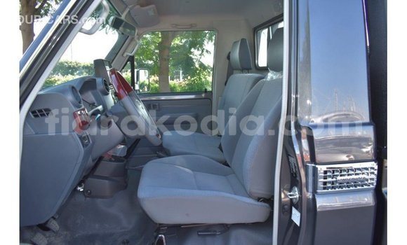Acheter Import Voiture Toyota Land Cruiser Autre à Import - Dubai, Diana Acheter Import Voiture Toyota Land Cruiser Autre à Import - Dubai, Diana