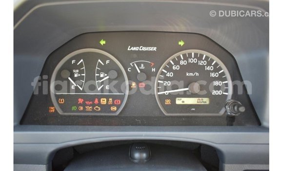 Acheter Import Voiture Toyota Land Cruiser Autre à Import - Dubai, Diana Acheter Import Voiture Toyota Land Cruiser Autre à Import - Dubai, Diana