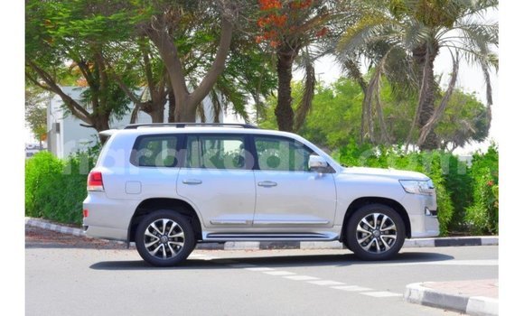 Hividy Toyota Land Cruiser Hafa Car in Import - Dubai in Diana Hividy Toyota Land Cruiser Hafa Car in Import - Dubai in Diana