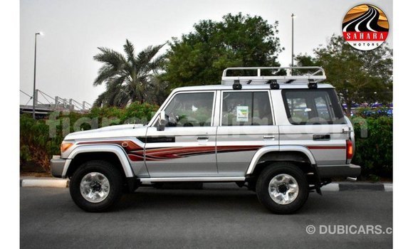 Acheter Import Voiture Toyota Land Cruiser Autre à Import - Dubai, Diana Acheter Import Voiture Toyota Land Cruiser Autre à Import - Dubai, Diana