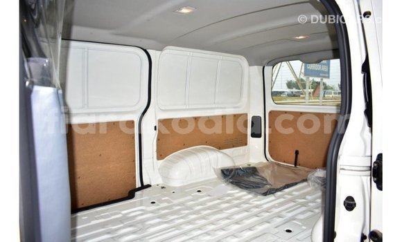 Acheter Import Voiture Toyota Hiace Blanc à Import - Dubai, Diana Acheter Import Voiture Toyota Hiace Blanc à Import - Dubai, Diana
