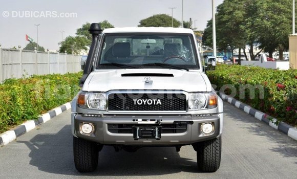 Acheter Import Voiture Toyota Land Cruiser Autre à Import - Dubai, Diana Acheter Import Voiture Toyota Land Cruiser Autre à Import - Dubai, Diana
