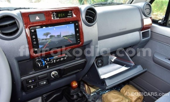 Acheter Import Voiture Toyota Land Cruiser Autre à Import - Dubai, Diana Acheter Import Voiture Toyota Land Cruiser Autre à Import - Dubai, Diana