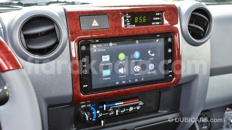 Big with watermark toyota land cruiser diana import dubai 4600