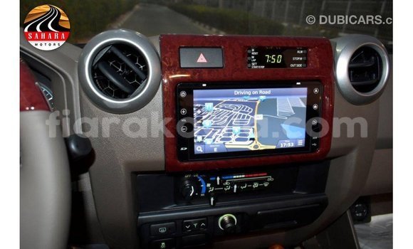 Acheter Import Voiture Toyota Land Cruiser Autre à Import - Dubai, Diana Acheter Import Voiture Toyota Land Cruiser Autre à Import - Dubai, Diana