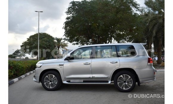 Acheter Import Voiture Toyota Land Cruiser Autre à Import - Dubai, Diana Acheter Import Voiture Toyota Land Cruiser Autre à Import - Dubai, Diana