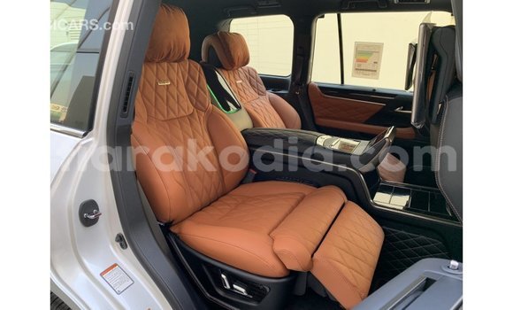 Hividy Lexus LX fotsy Car in Import - Dubai in Diana Hividy Lexus LX fotsy Car in Import - Dubai in Diana