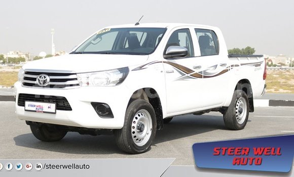 Acheter Import Voiture Toyota Hilux Blanc à Import - Dubai, Diana Acheter Import Voiture Toyota Hilux Blanc à Import - Dubai, Diana