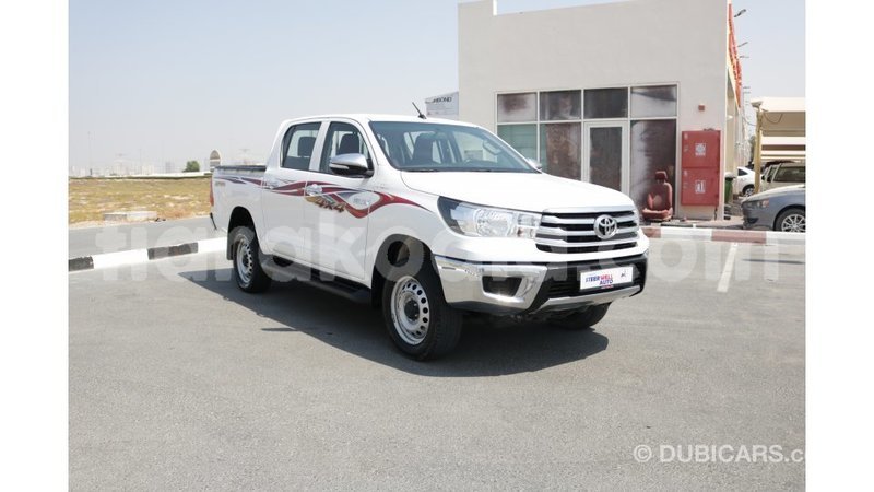 Big with watermark toyota hilux diana import dubai 4628