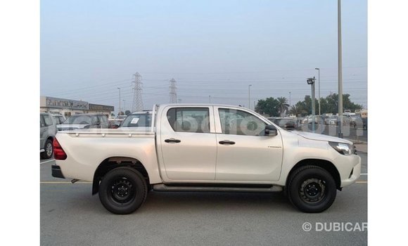 Buy Import Toyota Hilux White Car in Import - Dubai in Diana Buy Import Toyota Hilux White Car in Import - Dubai in Diana
