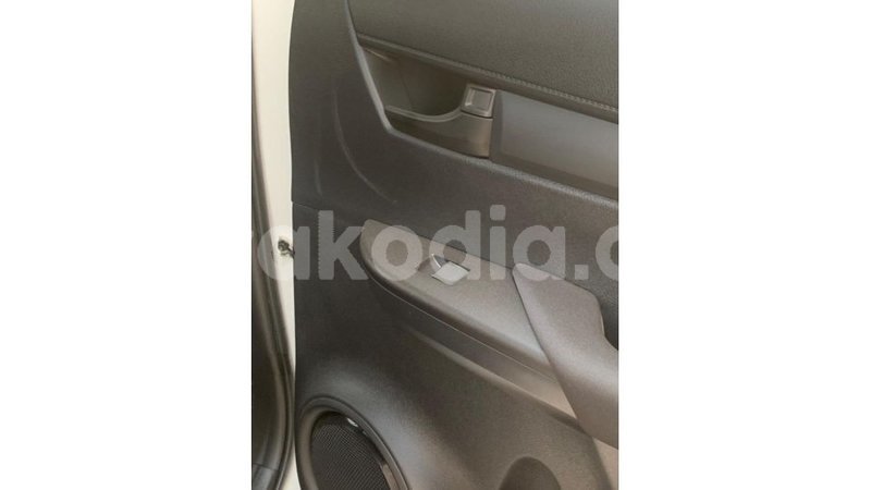 Big with watermark toyota hilux diana import dubai 4637