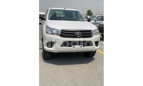 Buy Import Toyota Hilux White Car in Import - Dubai in Diana Buy Import Toyota Hilux White Car in Import - Dubai in Diana