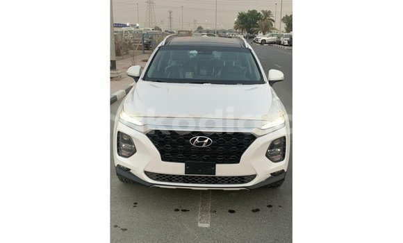 Acheter Import Voiture Hyundai Santa Fe Blanc à Import - Dubai, Diana Acheter Import Voiture Hyundai Santa Fe Blanc à Import - Dubai, Diana