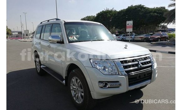 Buy Import Mitsubishi Pajero White Car in Import - Dubai in Diana Buy Import Mitsubishi Pajero White Car in Import - Dubai in Diana