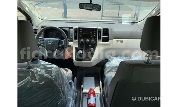 Buy Import Toyota Hiace White Car in Import - Dubai in Diana Buy Import Toyota Hiace White Car in Import - Dubai in Diana