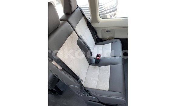 Buy Import Toyota Hiace White Car in Import - Dubai in Diana Buy Import Toyota Hiace White Car in Import - Dubai in Diana