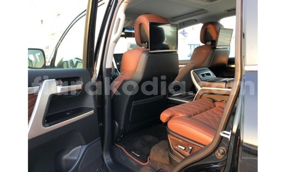 Buy Import Toyota Land Cruiser Black Car in Import - Dubai in Diana Buy Import Toyota Land Cruiser Black Car in Import - Dubai in Diana
