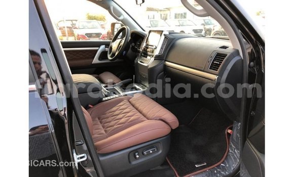 Buy Import Toyota Land Cruiser Black Car in Import - Dubai in Diana Buy Import Toyota Land Cruiser Black Car in Import - Dubai in Diana