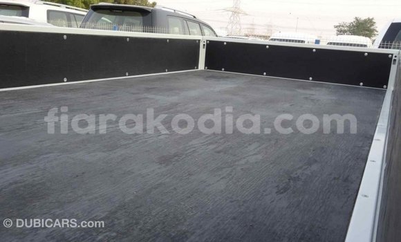 Acheter Import Voiture Mitsubishi i Blanc à Import - Dubai, Diana Acheter Import Voiture Mitsubishi i Blanc à Import - Dubai, Diana