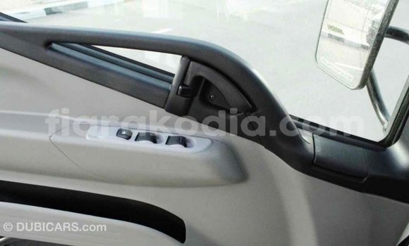 Acheter Import Voiture Mitsubishi i Blanc à Import - Dubai, Diana Acheter Import Voiture Mitsubishi i Blanc à Import - Dubai, Diana