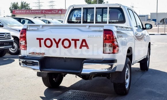 Buy Import Toyota Hilux White Car in Import - Dubai in Diana Buy Import Toyota Hilux White Car in Import - Dubai in Diana