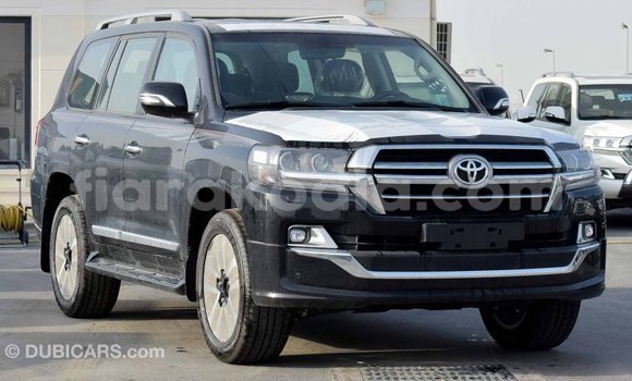 Buy Import Toyota Land Cruiser Black Car in Import - Dubai in Diana Buy Import Toyota Land Cruiser Black Car in Import - Dubai in Diana