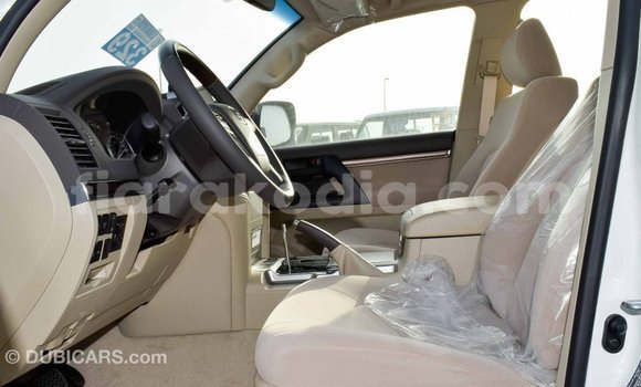 Buy Import Toyota Land Cruiser White Car in Import - Dubai in Diana Buy Import Toyota Land Cruiser White Car in Import - Dubai in Diana