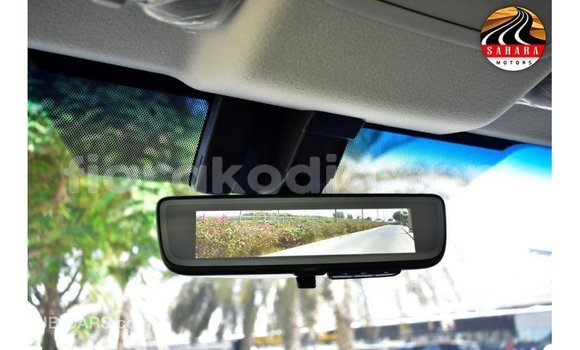 Acheter Import Voiture Toyota Granvia Blanc à Import - Dubai, Diana Acheter Import Voiture Toyota Granvia Blanc à Import - Dubai, Diana