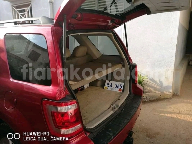 Big with watermark ford escape analamanga antananarivo 4689