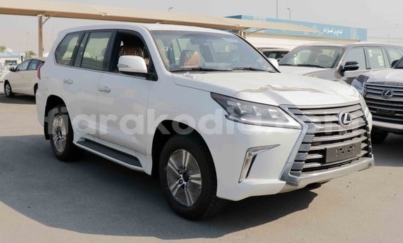 Hividy Lexus LX fotsy Car in Import - Dubai in Diana Hividy Lexus LX fotsy Car in Import - Dubai in Diana