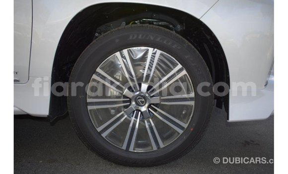 Acheter Import Voiture Lexus LX Blanc à Import - Dubai, Diana Acheter Import Voiture Lexus LX Blanc à Import - Dubai, Diana