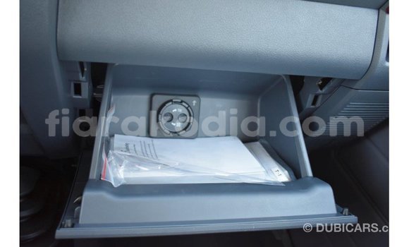 Acheter Import Voiture Toyota Land Cruiser Rouge à Import - Dubai, Diana Acheter Import Voiture Toyota Land Cruiser Rouge à Import - Dubai, Diana