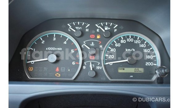 Acheter Import Voiture Toyota Land Cruiser Rouge à Import - Dubai, Diana Acheter Import Voiture Toyota Land Cruiser Rouge à Import - Dubai, Diana