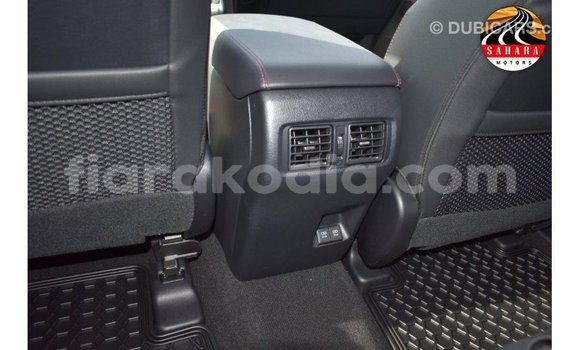 Acheter Import Utilitaire Toyota HiAce Blanc à Import - Dubai, Diana Acheter Import Utilitaire Toyota HiAce Blanc à Import - Dubai, Diana