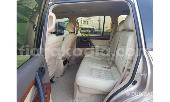 Hividy Toyota Land Cruiser Hafa Car in Import - Dubai in Diana Hividy Toyota Land Cruiser Hafa Car in Import - Dubai in Diana