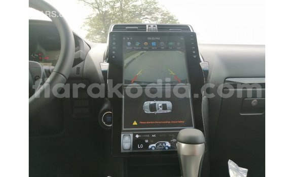 Acheter Import Voiture Toyota Prado Noir à Import - Dubai, Diana Acheter Import Voiture Toyota Prado Noir à Import - Dubai, Diana